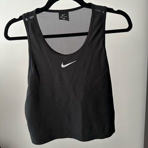 Nike workout tank
